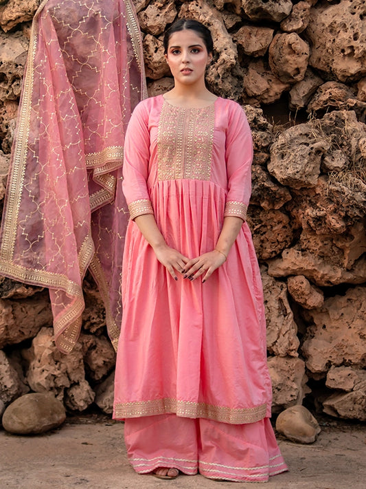 CHO10 - Peach Women